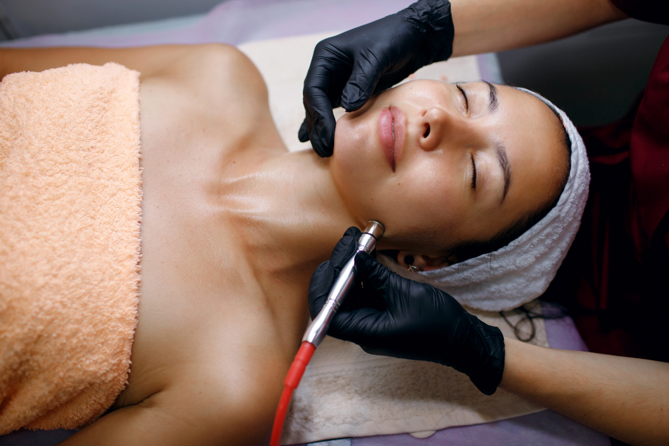 How Professional HydraFacial Treatments Help Maintain Clear, Hydrated Skin Year-Round | ABR Aesthetics in Franklin, TN